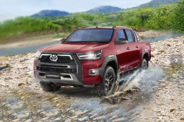 Toyota Hilux 2.4 G DSL 4x2 M/T Price, Promos, DP & Monthly Installment - Image 2