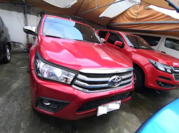 2019 Toyota Hilux - 1.019M