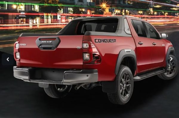 Toyota Hilux 2.4 G DSL 4x2 M/T Price, Promos, DP & Monthly Installment - Image 4
