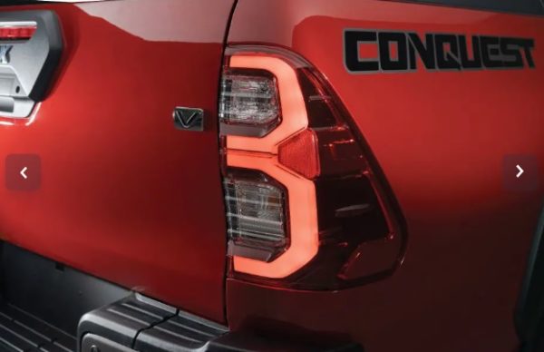 Toyota Hilux 2.4 G DSL 4x2 M/T Price, Promos, DP & Monthly Installment - Image 5
