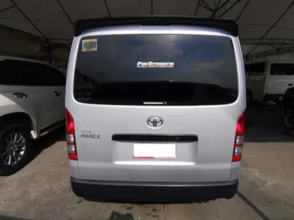 2017 Toyota Hiace 985K - Image 6